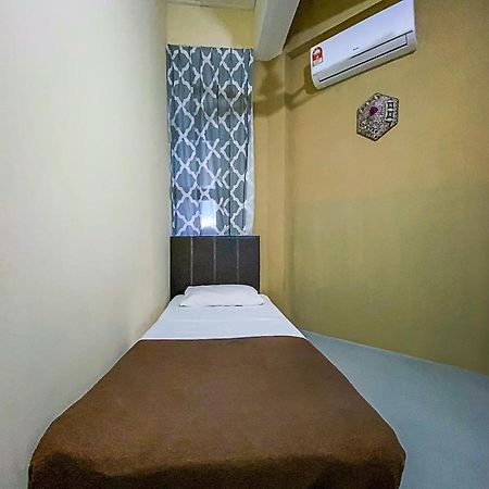 Spot On 90042 One Plaza Eco Hotel Keningau Dış mekan fotoğraf