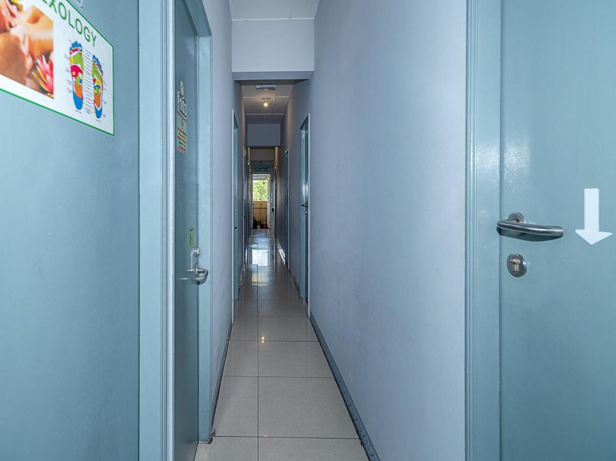 Spot On 90042 One Plaza Eco Hotel Keningau Dış mekan fotoğraf