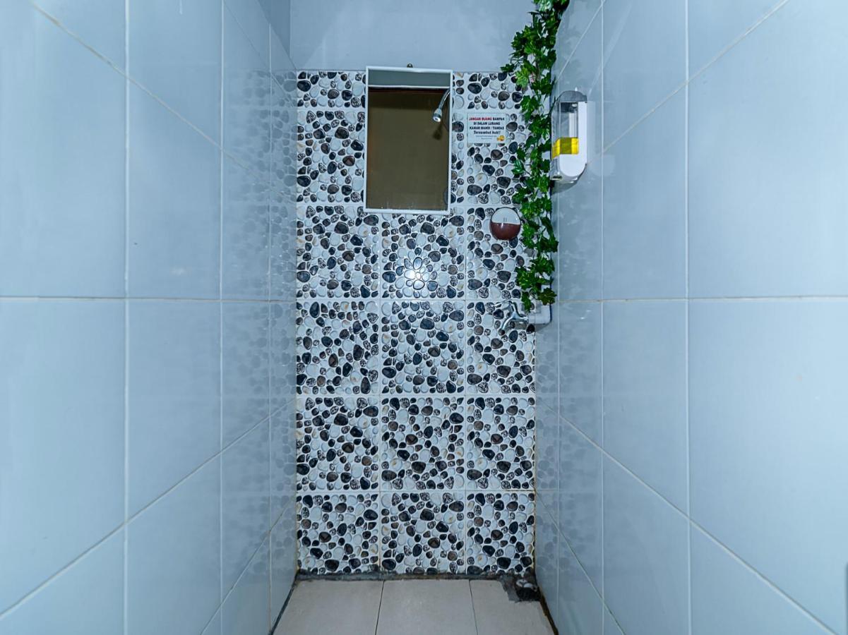 Spot On 90042 One Plaza Eco Hotel Keningau Dış mekan fotoğraf